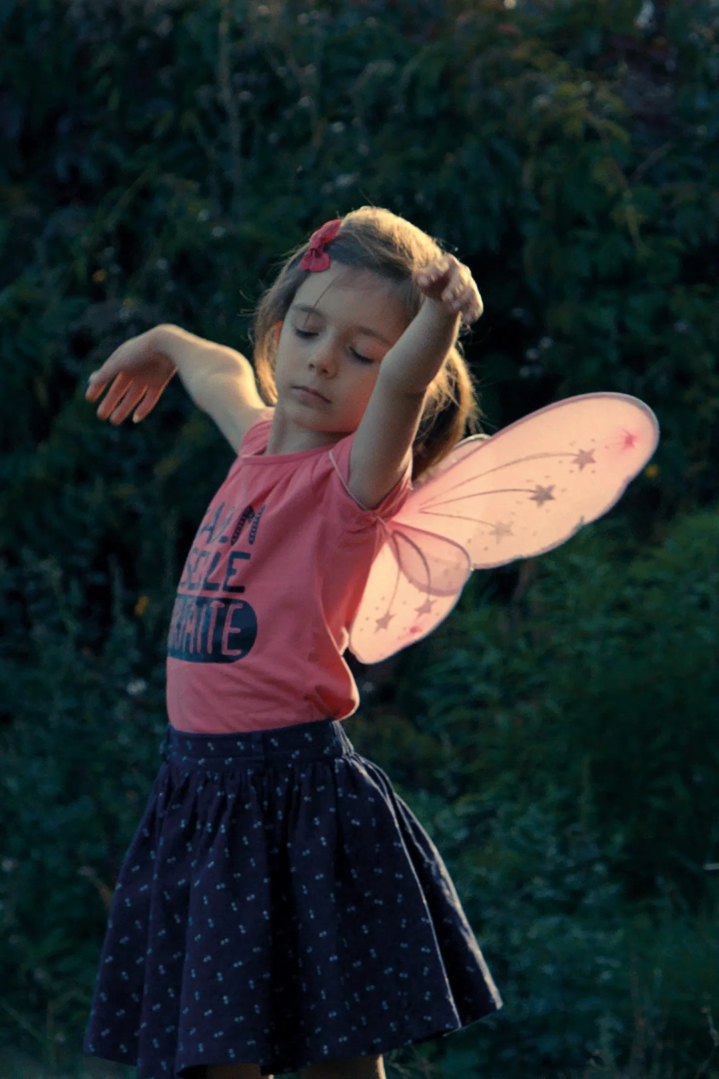 دختر کوچولو (Little Girl)