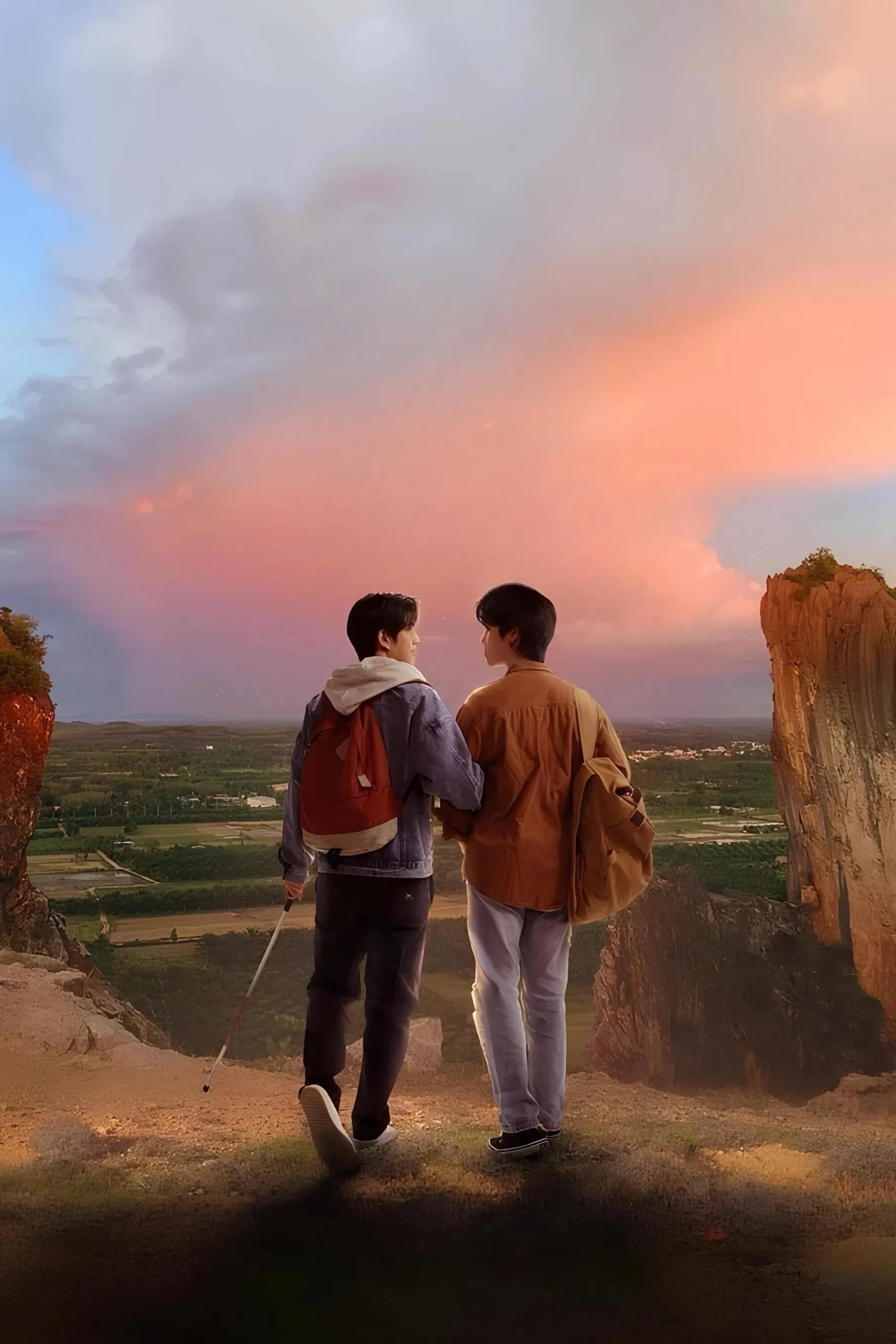 آخرین گرگ و میش (Last Twilight)